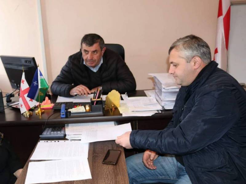 მუნიციპალიტეტში მცხოვრები ,,შეზღუდული შესაძლებლობის მქონე პირთა საკითხებზე მომუშავე...